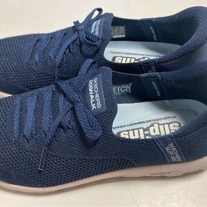 Skechers GO WALK Joy Washable Walking Sneakers Navy Slip On Shoes Size 7 NEW